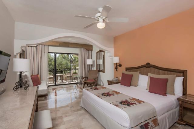 Oddychujte vo výbornom rezorte Iberostar Paraiso. Jeho bližší p