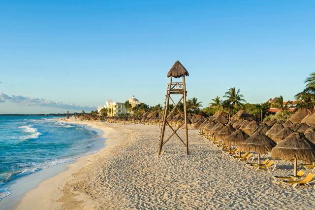 Oddychujte vo výbornom rezorte Iberostar Paraiso. Jeho bližší p