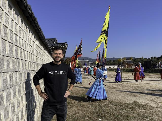 Farebná výmená stráži. foto: Martin ŠIMKO - 