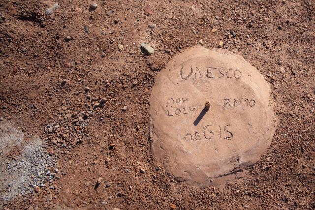 Údolie je pod patronátom UNESCO, no už z tohto nápisu vidíte, o