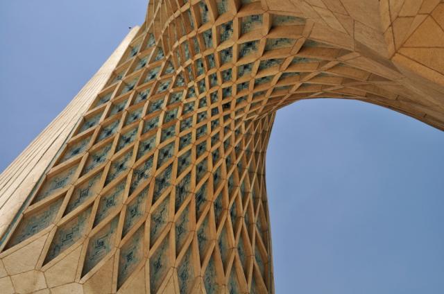 Pod slávnou vežou pohľadáme symboliku a detaily. foto: Tomáš Ku
