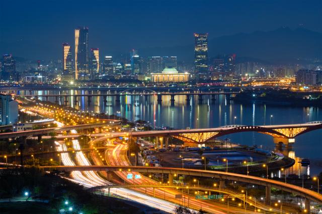 Privátny letiskový transfer Vás po špičkovej diaľnici z Incheon