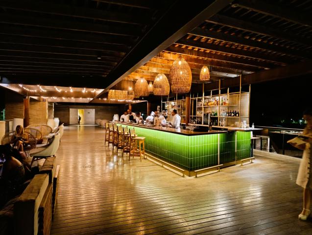 Moderný hotel Sofitel Baru Calablanca je malým tajomnstvom Kolu