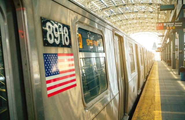 Ideme ako praví Newyorčania - svetoznámym metrom New York Subwa
