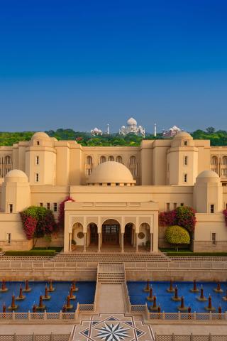 Spite ako maharadža v hoteli s výhľadom na Taj Mahal. Viac info