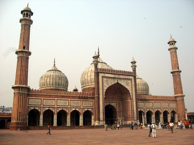 Impozantná Piatková mešita Jama Masjid v Dillí. Prečo piatková?