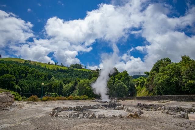 Pokračujeme do Furnas, ktorý má na ostrove pozíciu ako u nás Št