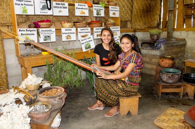 Hobby teenagerov v San Juan pri jazere Atitlan. Alena SPIŠÁKOVÁ