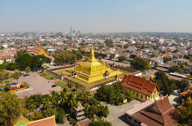Najdôležitejšia pamiatka hlavného mesta Laosu Pha That Luang Vi