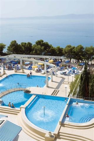 02 Hotel_Alga - Swimming_Pool (3).jpg