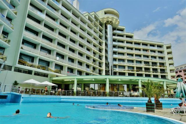 Pool area.JPG