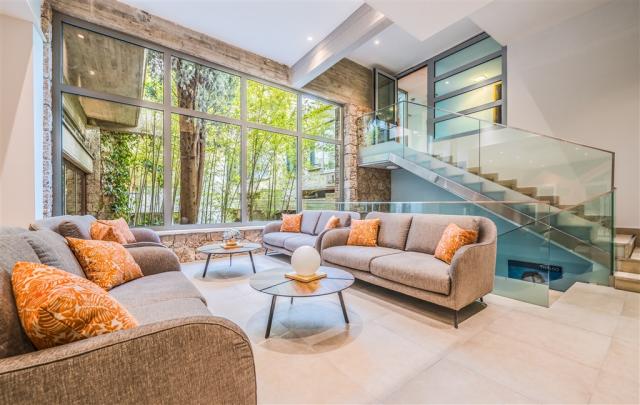 Soline Lobby (2).jpg
