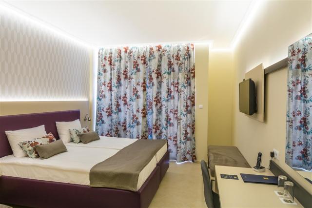 room example 1.jpg