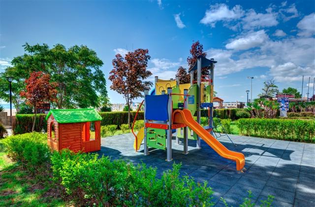 Kids Area1.jpg