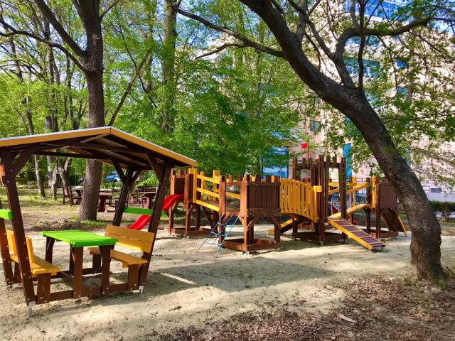 Outdoor kids playground (1).jpeg