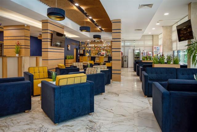 Hotel lobby (2).jpg