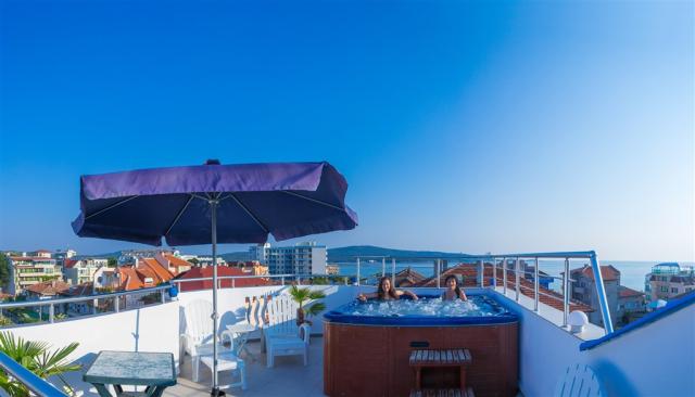 panorama-roof-1.jpg
