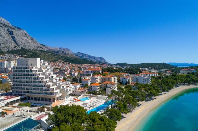 Valamar Meteor Hotel - Exterior_04 (4104) [original].jpg