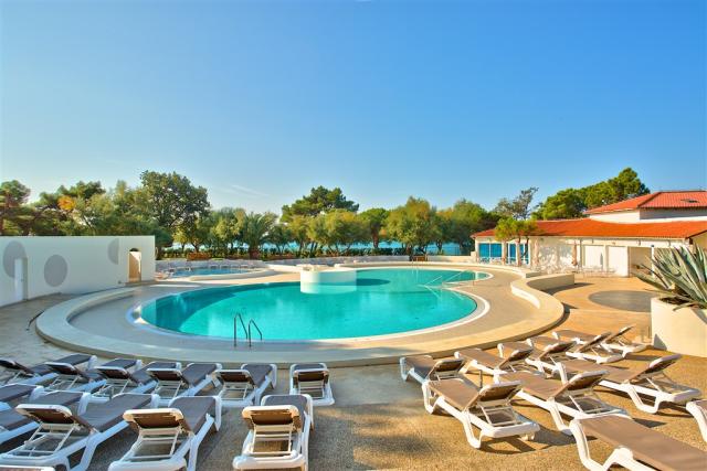 Park_Plaza_Belvedere_Medulin_Outdoor_Pool_03.jpg