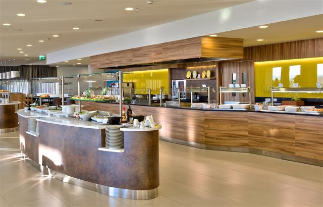 Park_Plaza_Belvedere_BarRestaurant_03.jpg