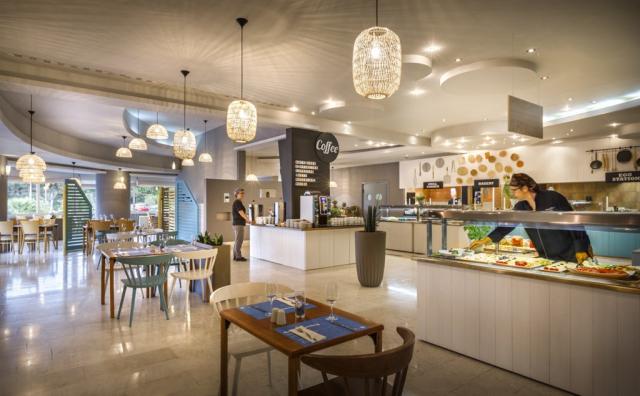Rabac_Sunny_Residence_restaurant_14.jpg