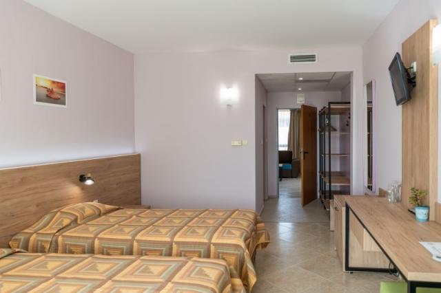 Ivana Palace