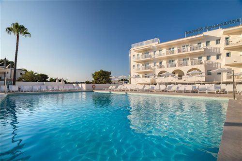 Barcelo Ponent Beach