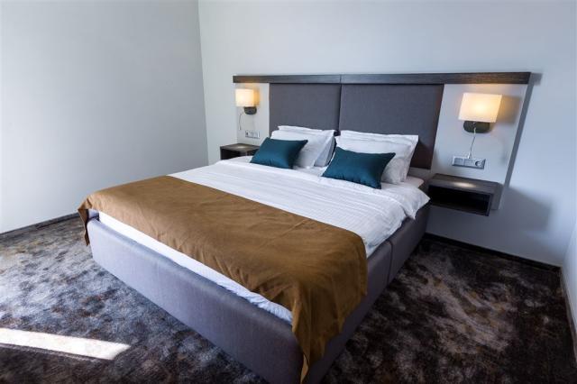 Best Western Plus Premium Inn