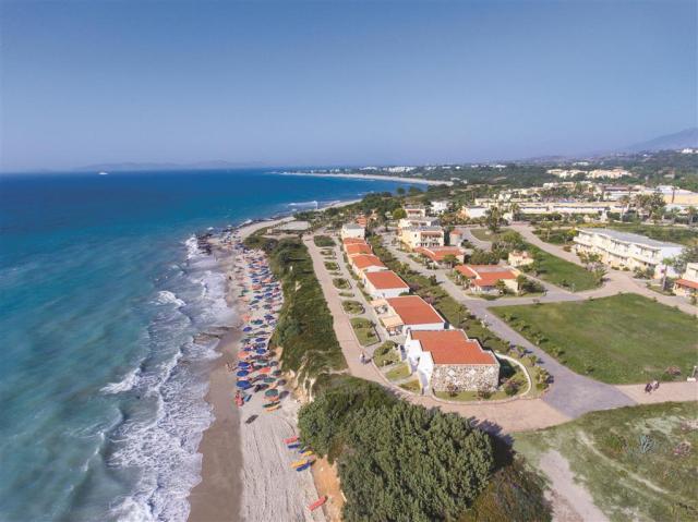 Euro Village Achilleas - hotel a pláž - letecky zájazd CK  - Ma