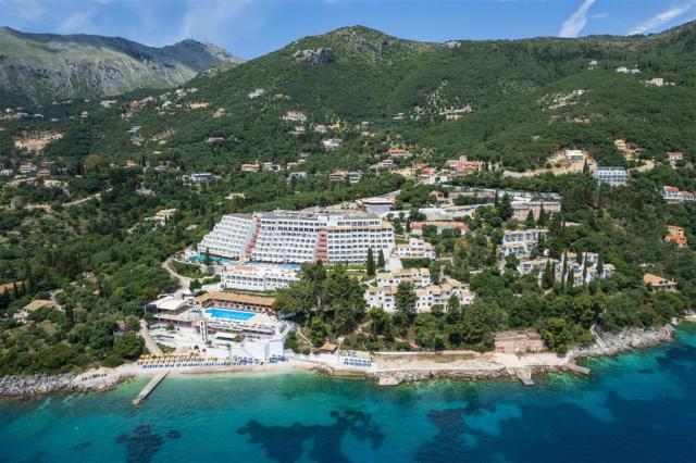 Hotel Sunshine Club - pláž - letecký zájazd CK  - Korfu, Nissak