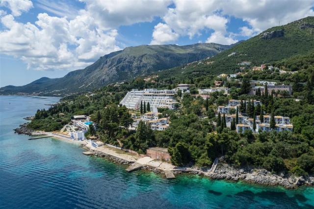 Hotel Sunshine Club - pláž - letecký zájazd CK  - Korfu, Nissak