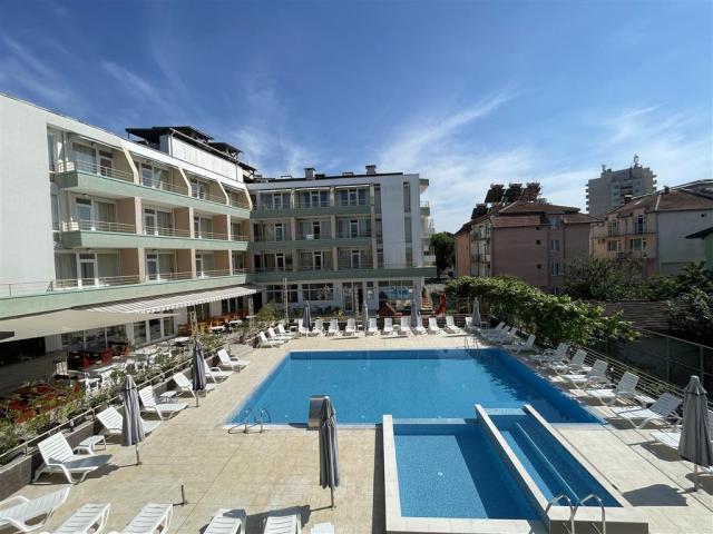 Onyx - hotel - autobusový a letecký zájazd CK  - Bulharsko, Kit