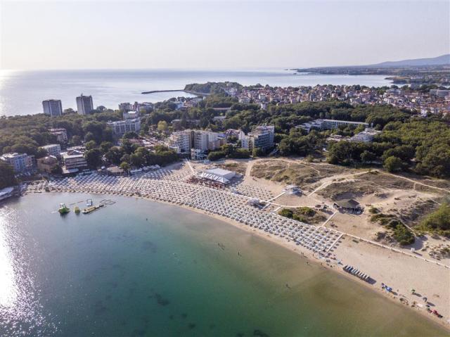 Hotel Kamenec Kiten - pláž Atliman - letecký a autobusový zájaz