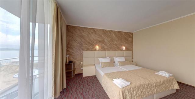 Hotel Kamenec Kiten - izba - letecký a autobusový zájazd CK   -