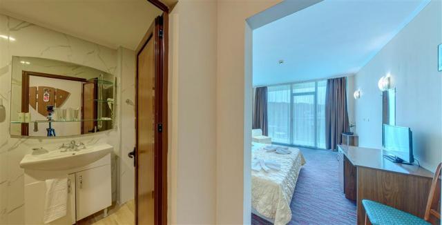 Hotel Kamenec Kiten - izba - letecký a autobusový zájazd CK   -