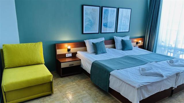 Hotel Queen Nelly - izba - letecký a autobusový zájazd CK  - Bu