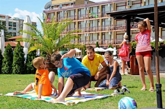 Hotel Bajkal - animácie - letecký zájazd CK  - Bulharsko, Slneč