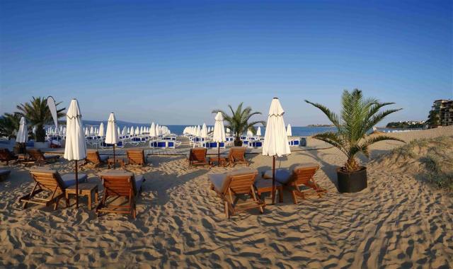 Hotel Bajkal - pláž - letecký zájazd CK  - Bulharsko, Slnečné p