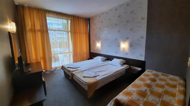 Hotel Yavor Palace - izba - letecký a autobusový zájazd CK  - B