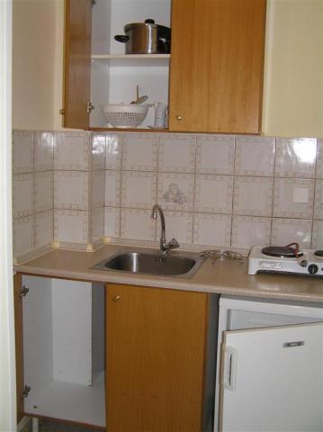Apartmány Eutychia - kuchynka - autobusová doprava CK  - Grécko