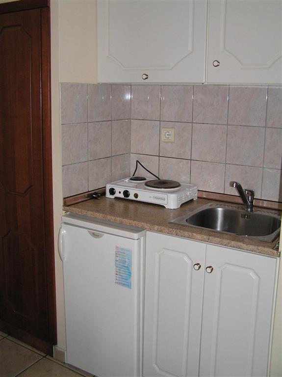 Apartmány Glaros - kuchynka - autobusový a letecký zájazd CK -