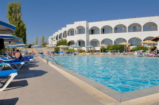 Hotel Kolymbia Sun - hotel s bazénom - letecký zájazd CK  - Rod