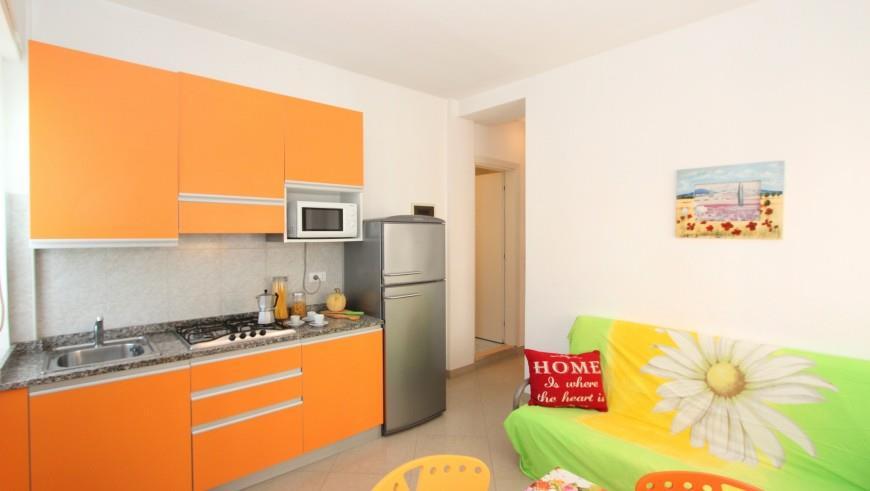 Apartmány Stella s klimatizáciou - zájazd autobusovou alebo ind