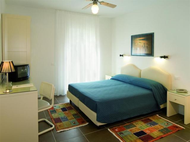 Hotel Miami s bazénom, Taliansko, Lido di Jesolo, dovolenka aut