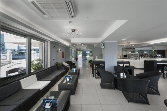 Hotel Miami s bazénom, Taliansko, Lido di Jesolo, dovolenka aut