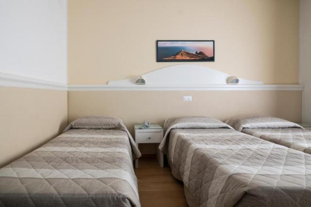 Hotel Miami s bazénom, Taliansko, Lido di Jesolo, dovolenka aut
