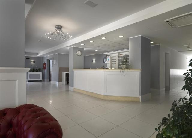 Hotel Miami s bazénom, Taliansko, Lido di Jesolo, dovolenka aut