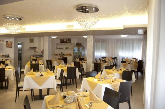 Hotel OLD RIVER - CK  - Taliansko Lignano - zájazdy autobusovou