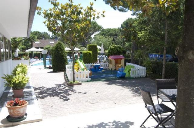 Hotel OLD RIVER - CK  - Taliansko Lignano - zájazdy autobusovou