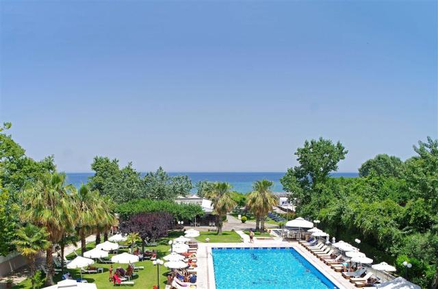 Hotel Sun Beach - záhradný areál - letecký zájazd CK  - Grécko,